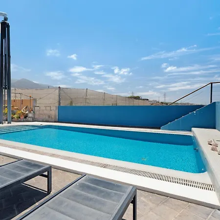 La Calabacera Casa Roja Con Piscina By Paramount Holidays Сasa de vacaciones *